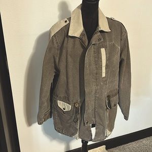 Very stylish Cotton Outback Jacket Fits like an XL